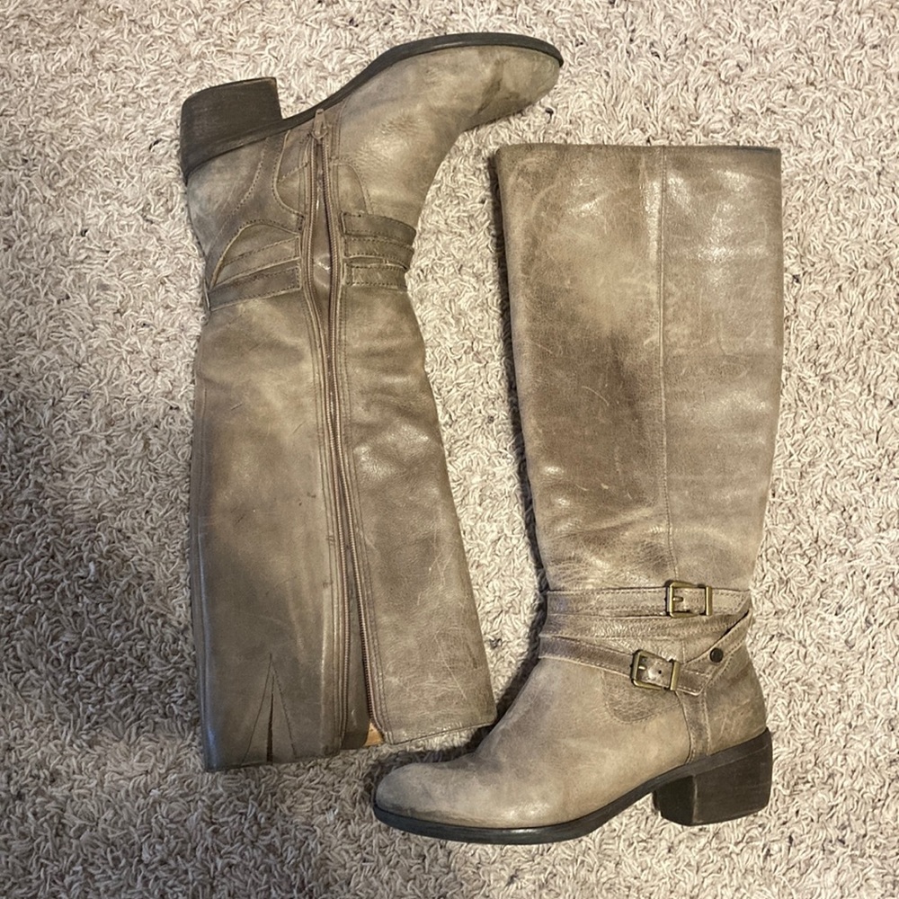 Nurture Greyson distressed leather boots.